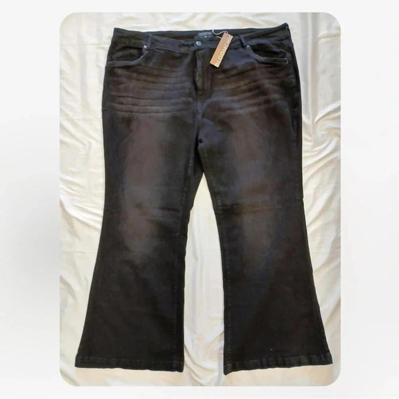 Bloomchic Black Flare Leg High Rise Full Length Jeans Size 26 - Picture 7 of 12